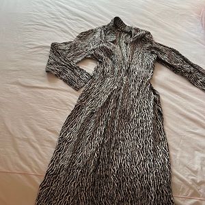 H&M black and white wrap dress